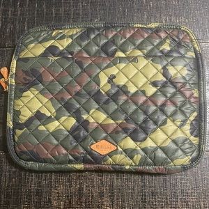 MZ Wallace laptop Sleeve.  Like new! Barely used!